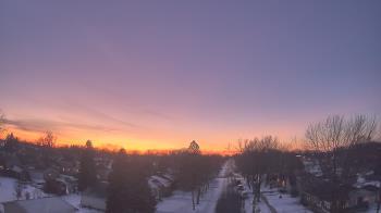 Weather camera view of Sibley East Middle and High School.