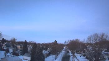 Weather camera view of Sibley East Middle and High School.