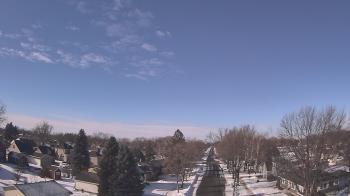 Weather camera view of Sibley East Middle and High School.