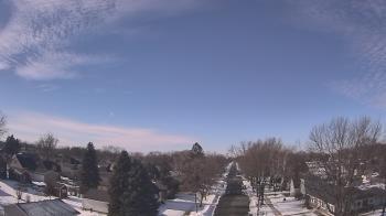 Weather camera view of Sibley East Middle and High School.