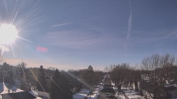 Weather camera view of Sibley East Middle and High School.