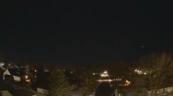 Weather camera view of Sibley East Middle and High School.