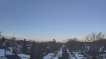 Weather camera view of Sibley East Middle and High School.