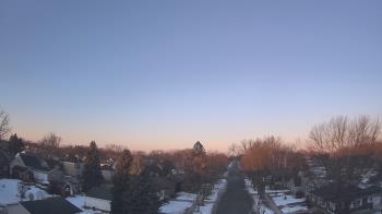 Weather camera view of Sibley East Middle and High School.