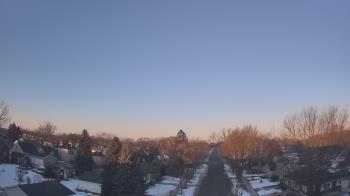 Weather camera view of Sibley East Middle and High School.