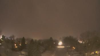 Weather camera view of Sibley East Middle and High School.