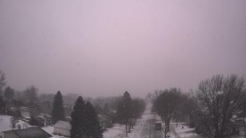 Weather camera view of Sibley East Middle and High School.