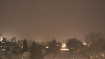 Weather camera view of Sibley East Middle and High School.