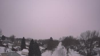 Weather camera view of Sibley East Middle and High School.