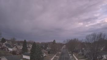 Weather camera view of Sibley East Middle and High School.