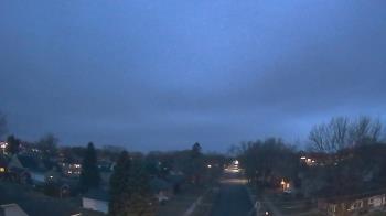 Weather camera view of Sibley East Middle and High School.