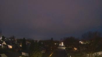 Weather camera view of Sibley East Middle and High School.