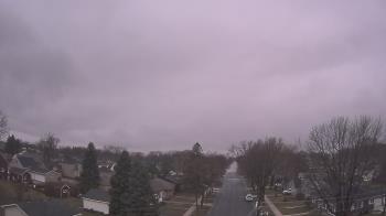 Weather camera view of Sibley East Middle and High School.