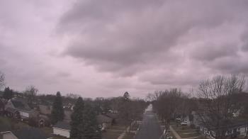 Weather camera view of Sibley East Middle and High School.