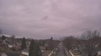 Weather camera view of Sibley East Middle and High School.