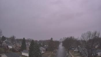Weather camera view of Sibley East Middle and High School.
