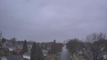Weather camera view of Sibley East Middle and High School.