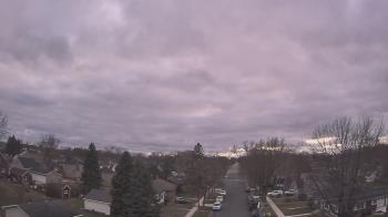Weather camera view of Sibley East Middle and High School.