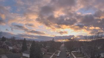 Weather camera view of Sibley East Middle and High School.