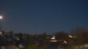 Weather camera view of Sibley East Middle and High School.