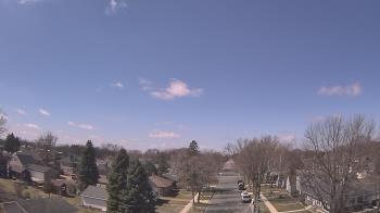 Weather camera view of Sibley East Middle and High School.