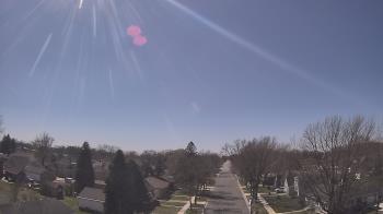 Weather camera view of Sibley East Middle and High School.