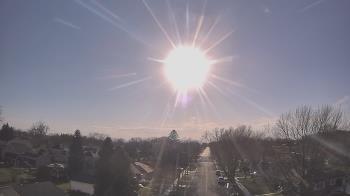 Weather camera view of Sibley East Middle and High School.