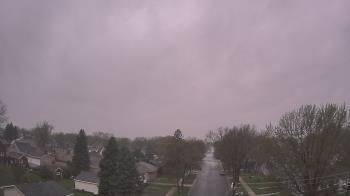 Weather camera view of Sibley East Middle and High School.