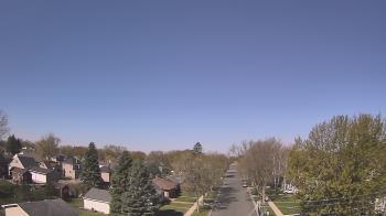 Weather camera view of Sibley East Middle and High School.