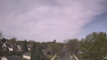 Weather camera view of Sibley East Middle and High School.