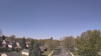 Weather camera view of Sibley East Middle and High School.