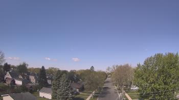 Weather camera view of Sibley East Middle and High School.