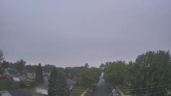 Weather camera view of Sibley East Middle and High School.