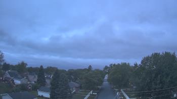 Weather camera view of Sibley East Middle and High School.