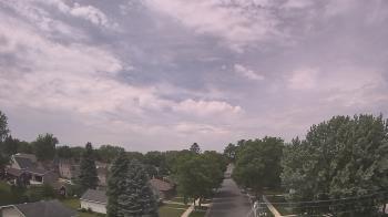 Weather camera view of Sibley East Middle and High School.