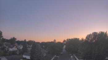 Weather camera view of Sibley East Middle and High School.