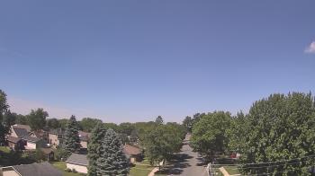 Weather camera view of Sibley East Middle and High School.