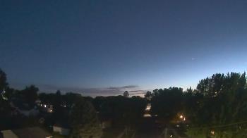 Weather camera view of Sibley East Middle and High School.