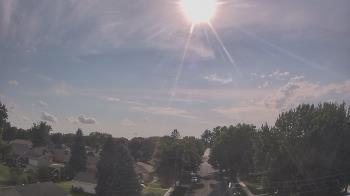 Weather camera view of Sibley East Middle and High School.