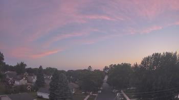 Weather camera view of Sibley East Middle and High School.
