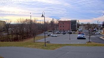 Weather camera view of Hershey History Center.