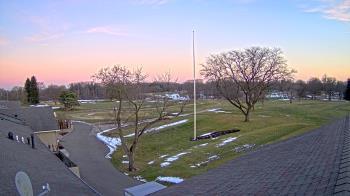 Weather camera view of Highland Meadows Golf Club.
