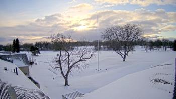 Weather camera view of Highland Meadows Golf Club.
