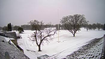 Weather camera view of Highland Meadows Golf Club.