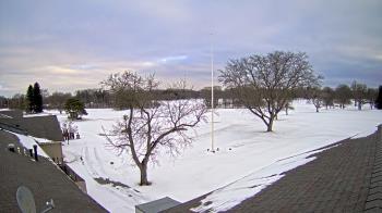 Weather camera view of Highland Meadows Golf Club.