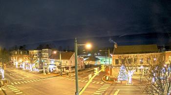 Weather camera view of JoJos Pizza.