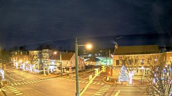 Weather camera view of JoJos Pizza.