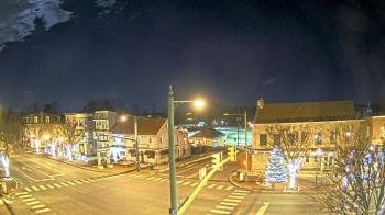 Weather camera view of JoJos Pizza.