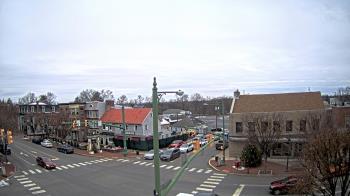 Weather camera view of JoJos Pizza.