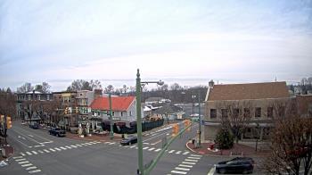 Weather camera view of JoJos Pizza.